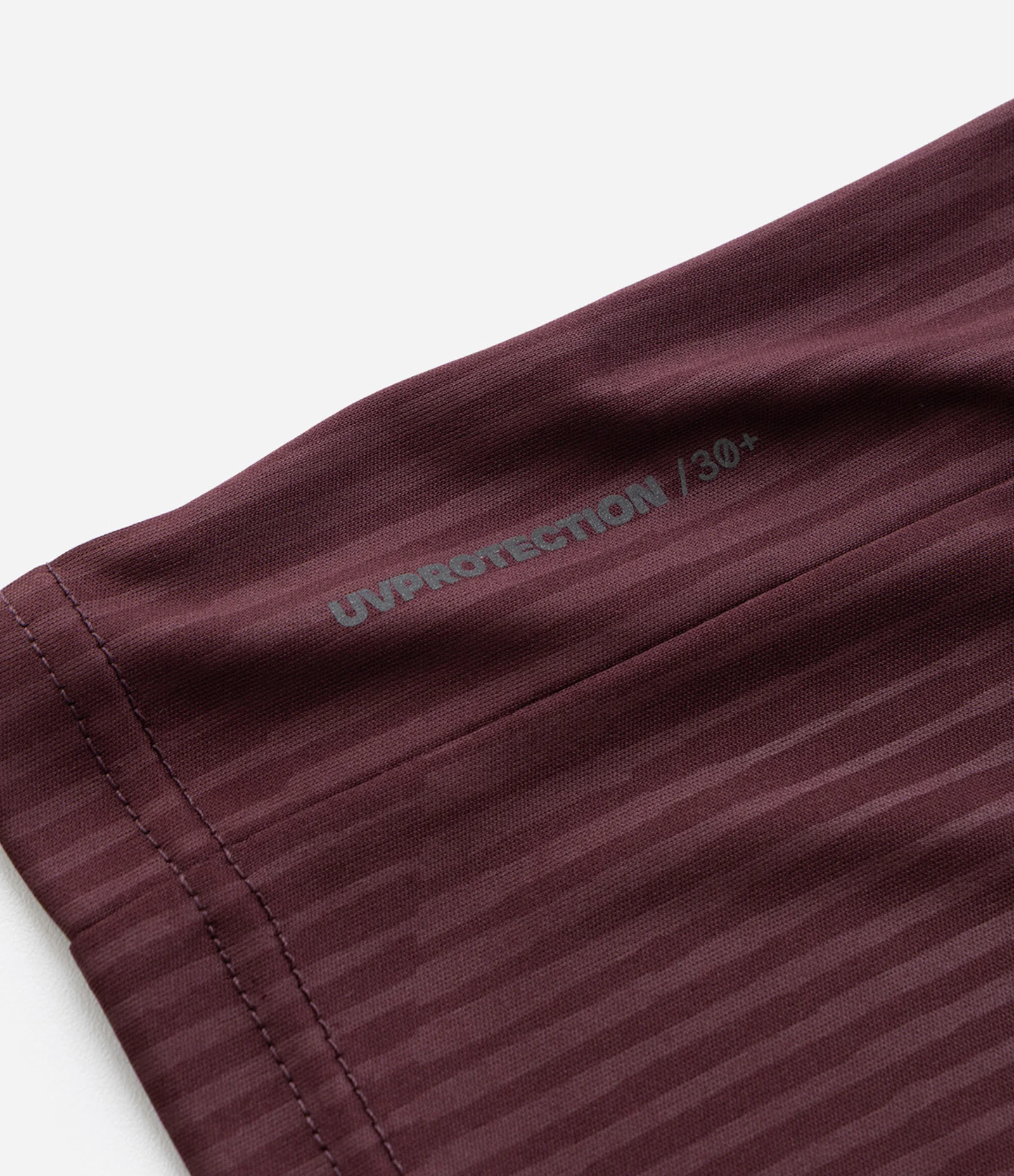 Camiseta Esportiva Regular com Tecnologia Dry Vermelho 10