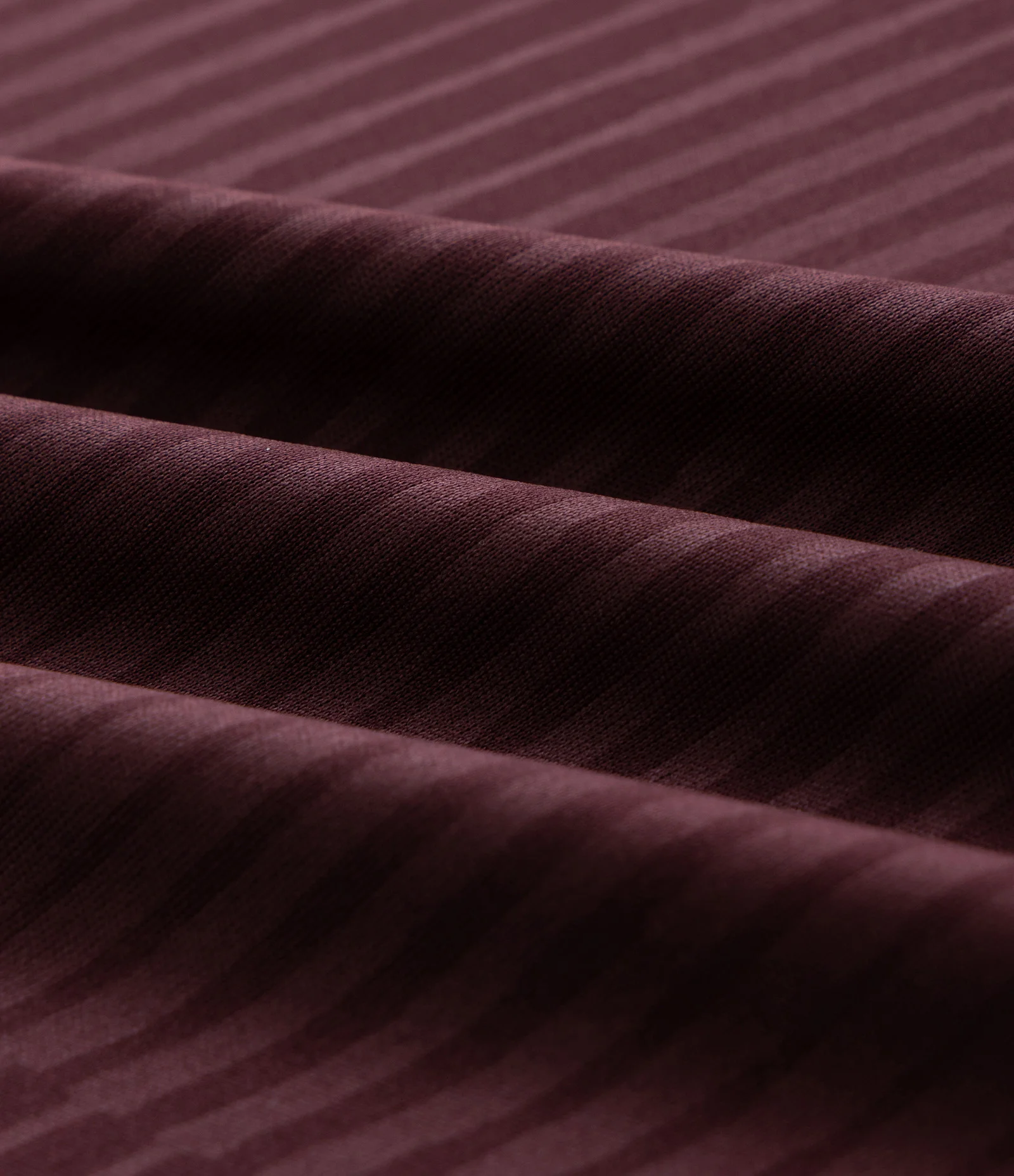 Camiseta Esportiva Regular com Tecnologia Dry Vermelho 11