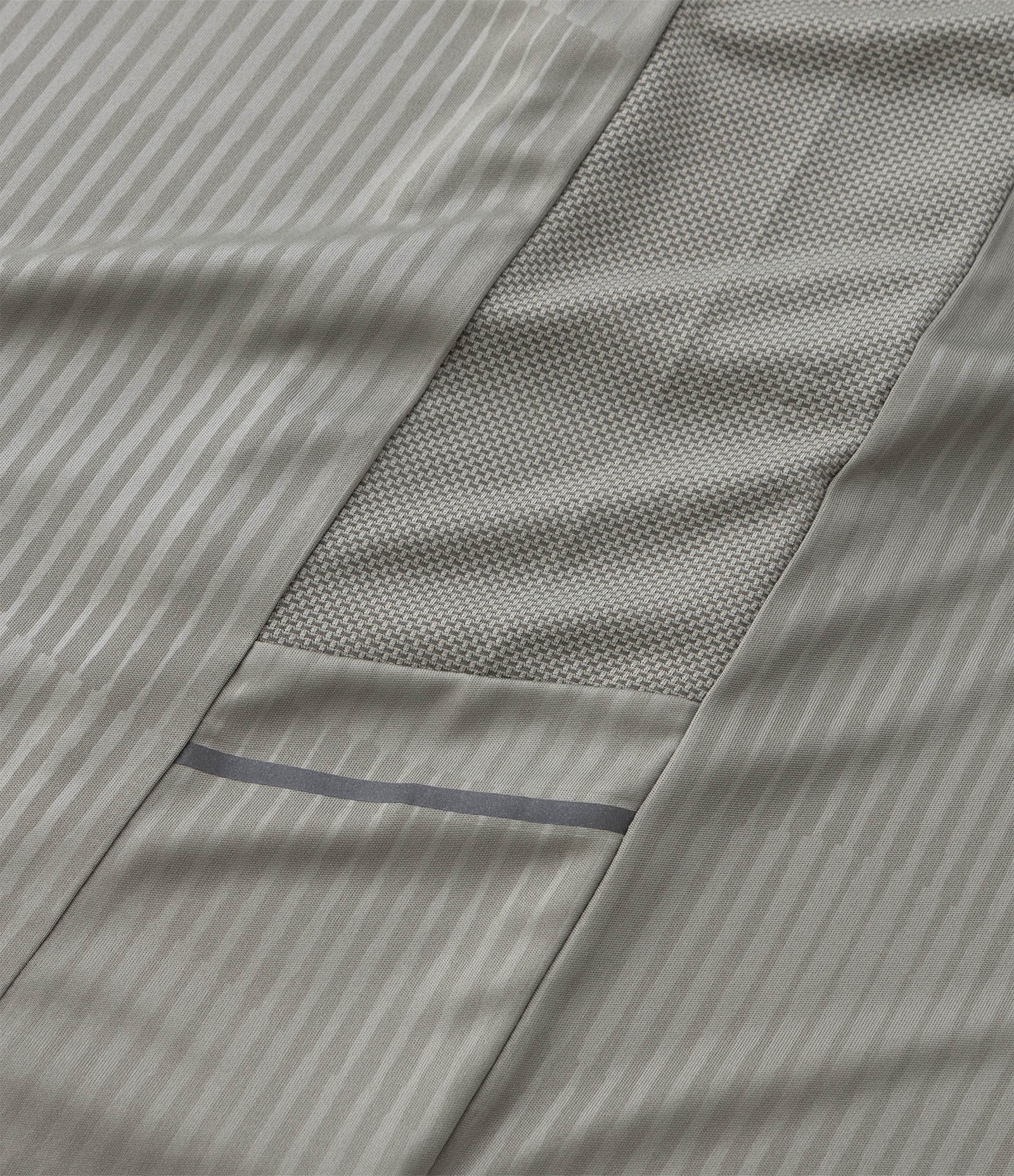 Camiseta Esportiva Regular com Tecnologia Dry Verde 6