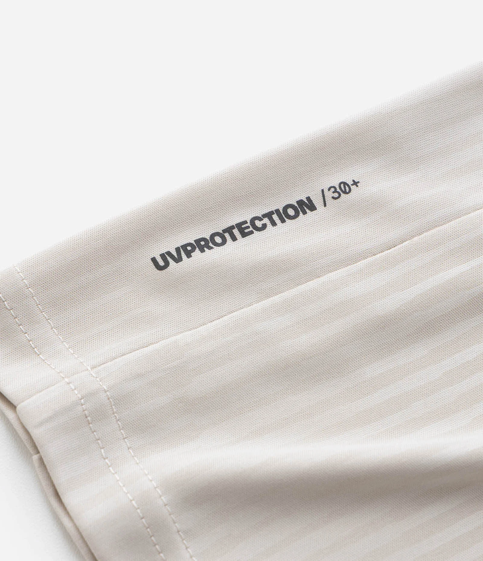 Camiseta Esportiva Regular com Tecnologia Dry Cinza 6