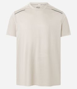Camiseta Esportiva Regular com Tecnologia Dry