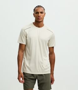 Camiseta Esportiva Regular com Tecnologia Dry