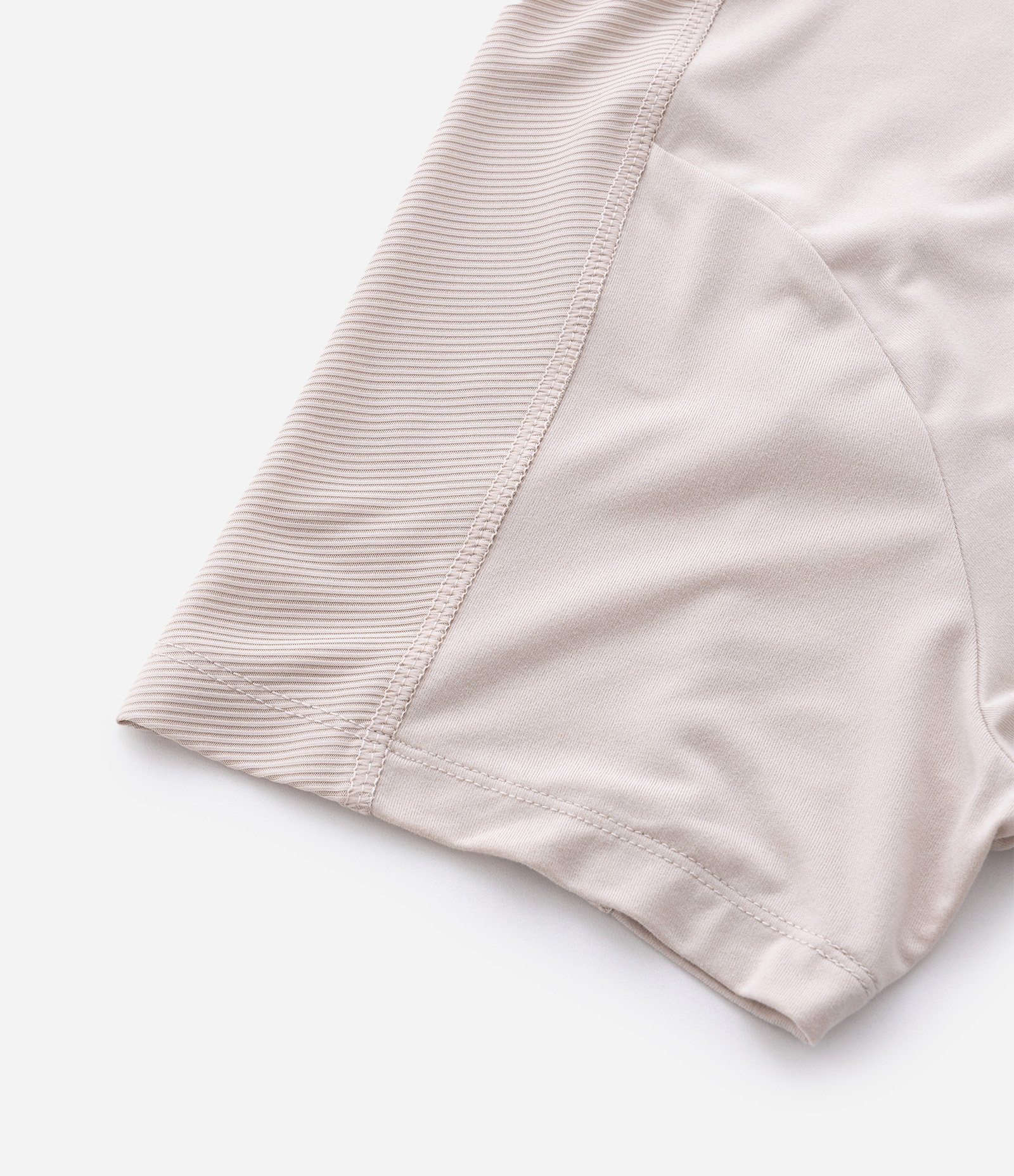 Camiseta em Tecnologia Dry com Estampa Lettering 1921 e Textura no Ombro Amarelo 9