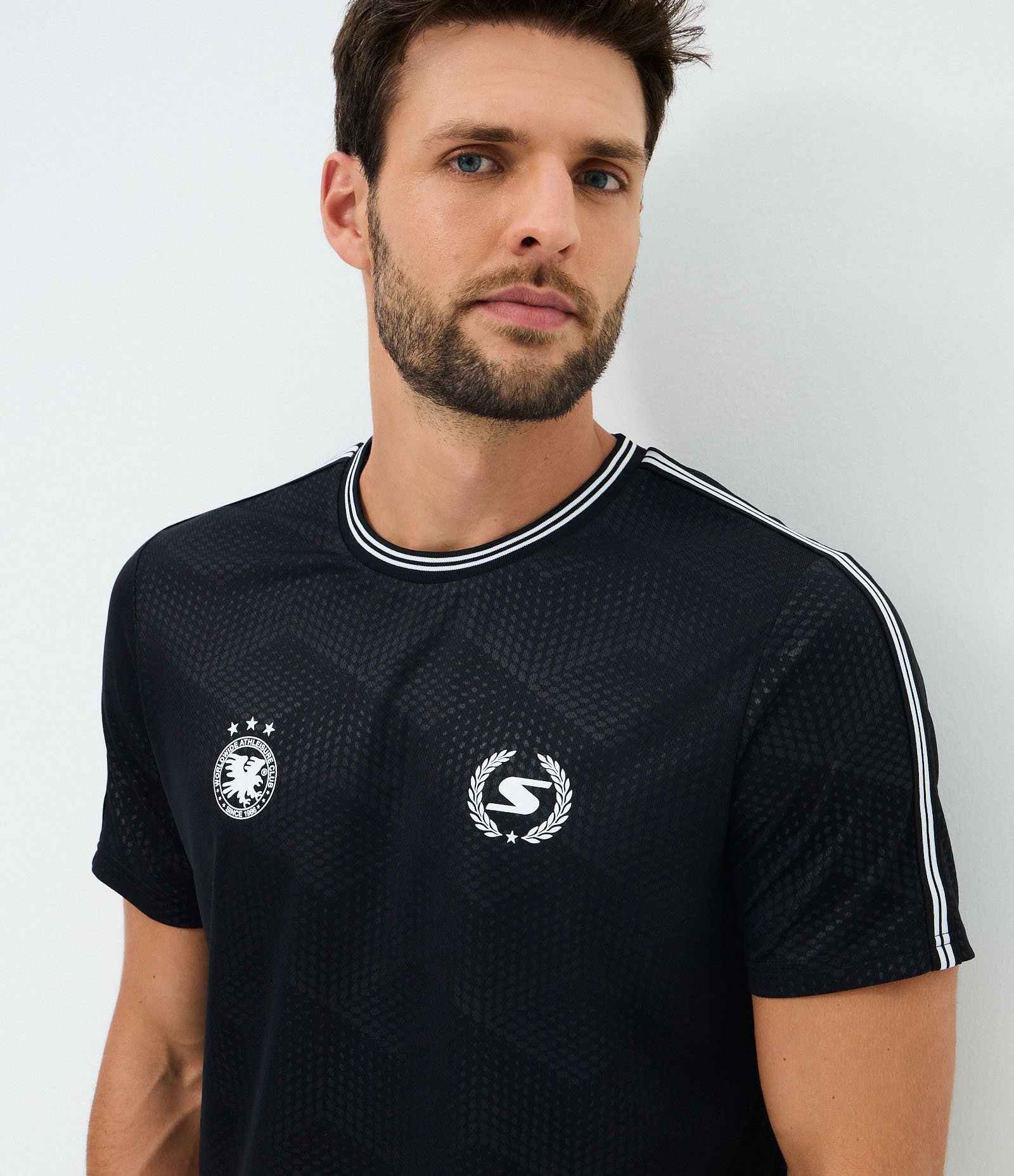 Camiseta Esportiva Regular com Tecnologia Dry e Detalhes Heatprint Preto 3