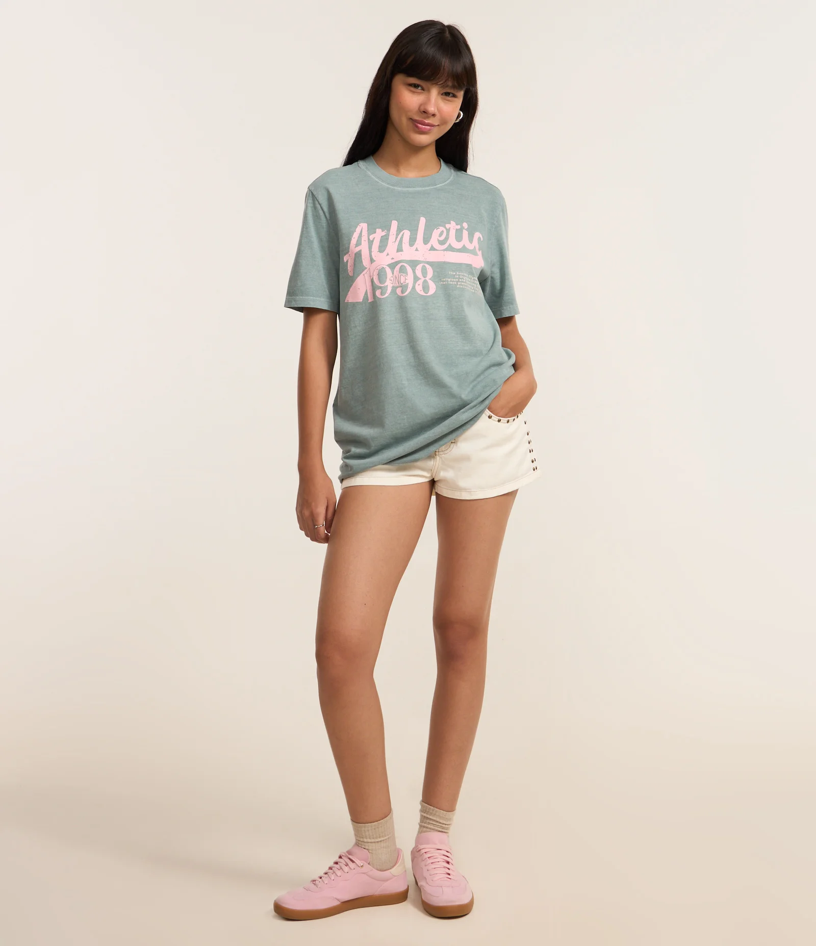 Camiseta em Algodão com Estampa Athletic Cinza 2