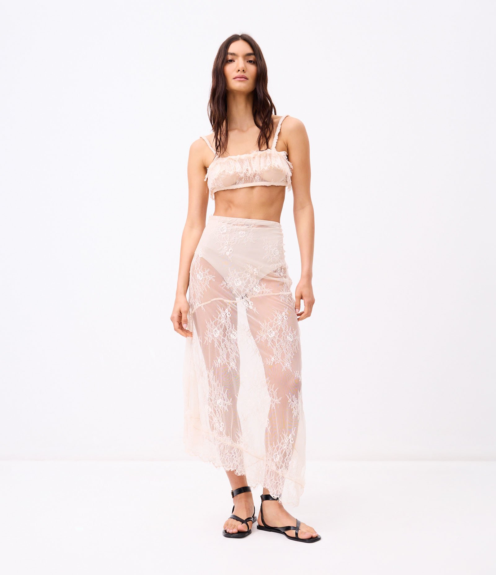 Saia Midi em Renda Floral com Barra Desfeita Bege 3