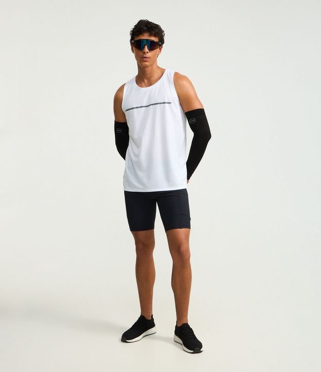 Bermuda Esportiva em Microfibra com Compressão