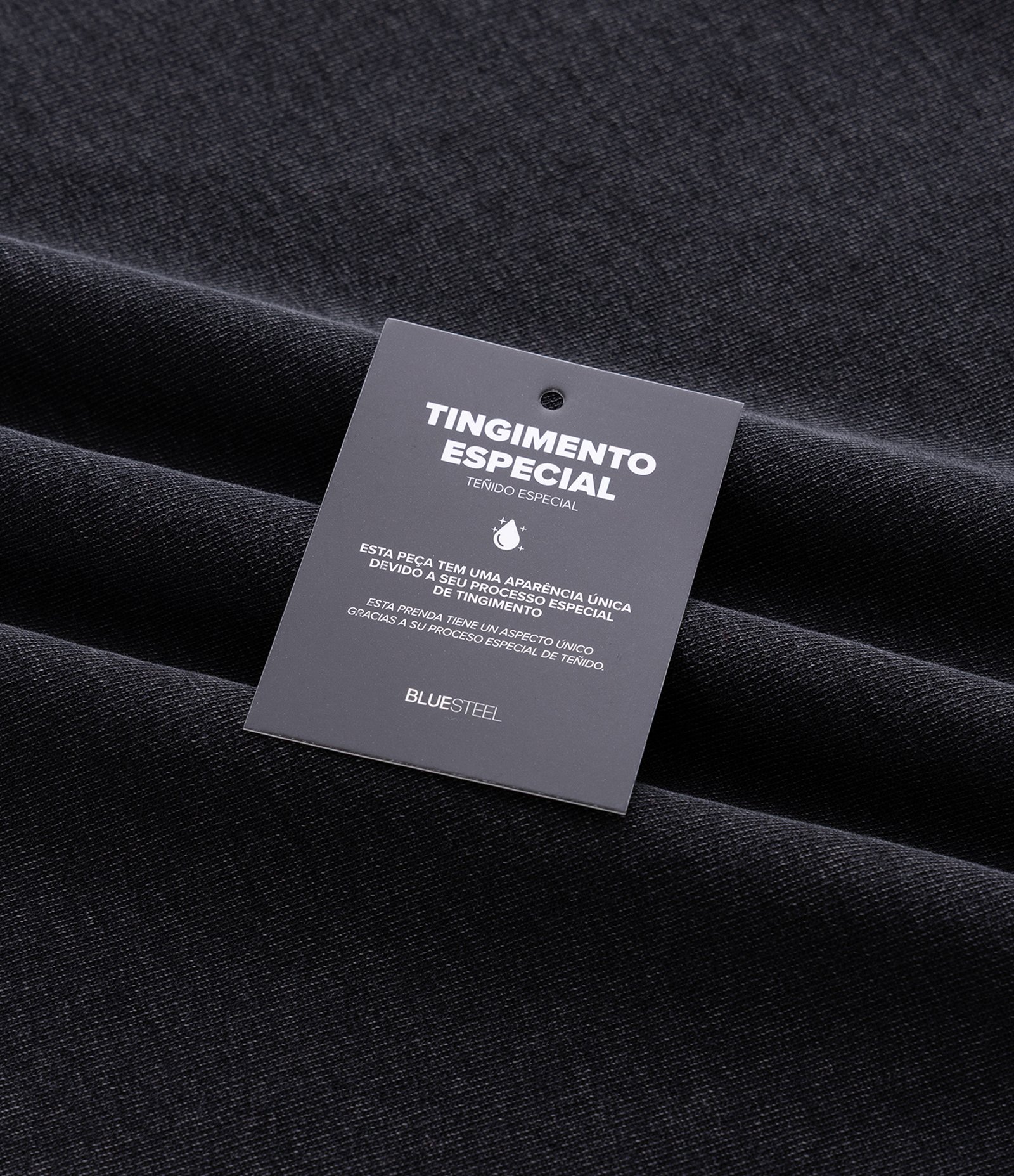 Camiseta Manga Curta em Algodão com Lettering Silent Riot Tour 98 Preto 10