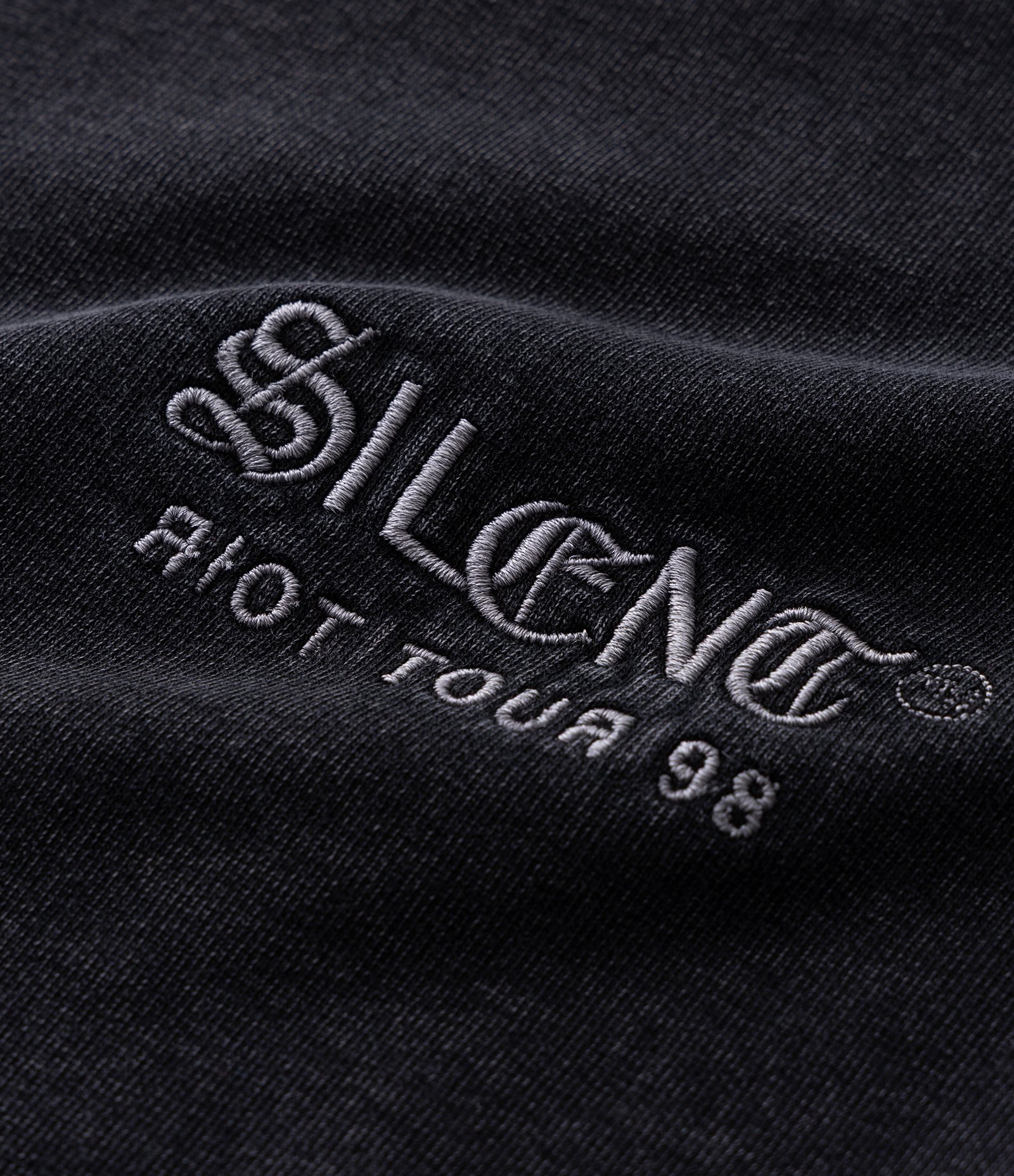 Camiseta Manga Curta em Algodão com Lettering Silent Riot Tour 98 Preto 11