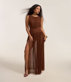 Saia Longa em Tule com Pala e Cinturão