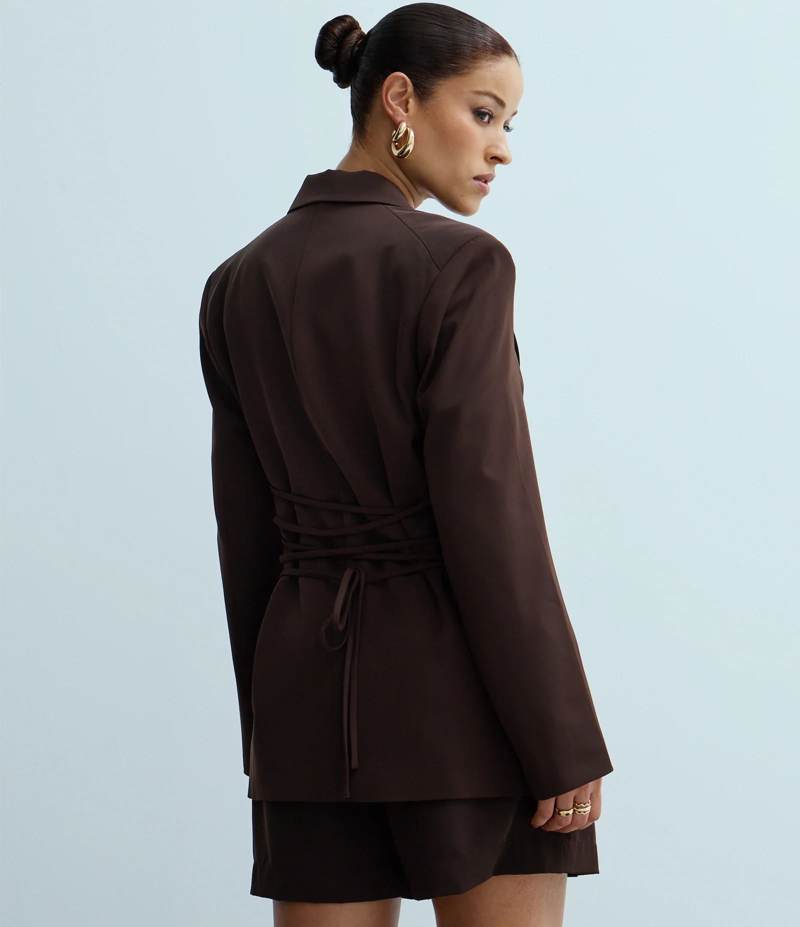 Blazer Alfaiatado com Amarração nas Costas Marrom 3