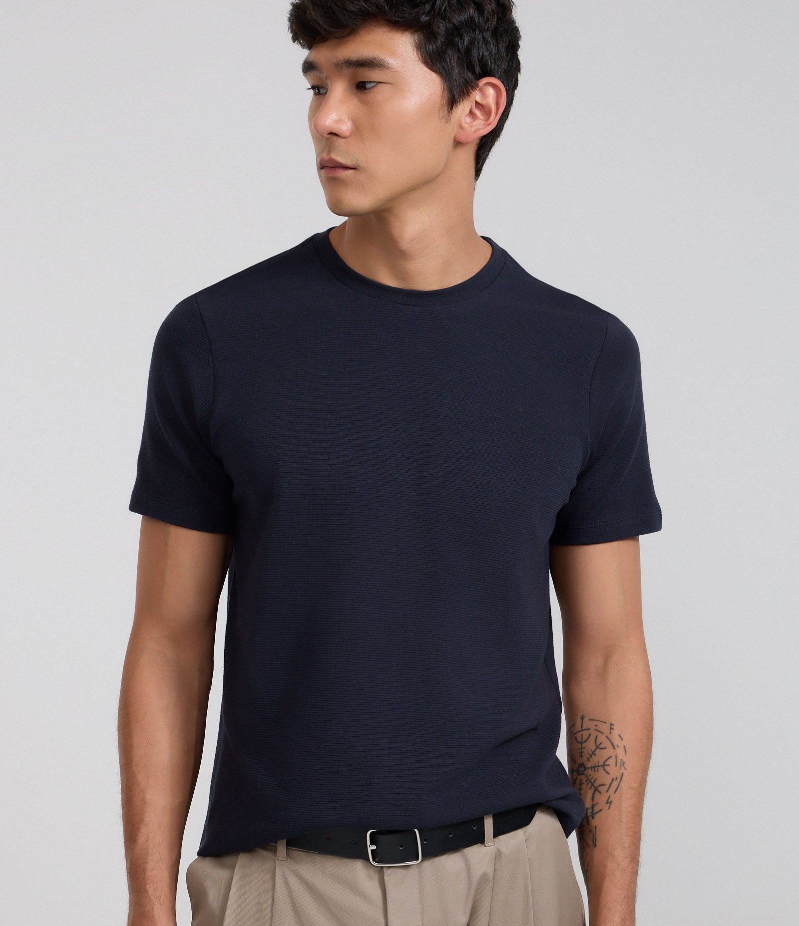 Camiseta Slim em Algodão com Textura Canelada Azul Escuro 1