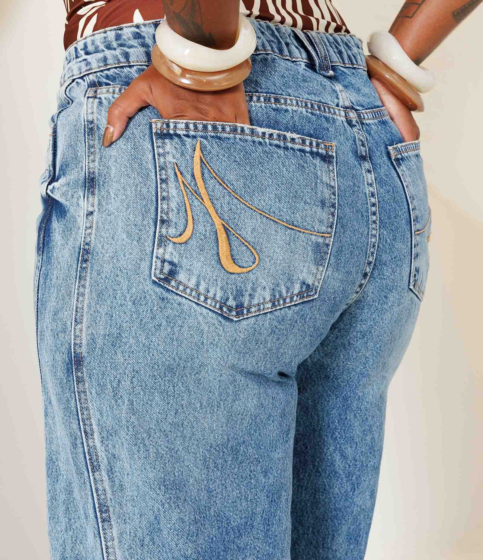 Calça Wide Leg em Jeans com Recorte Laterais Curve & Plus Size Azul Médio 3