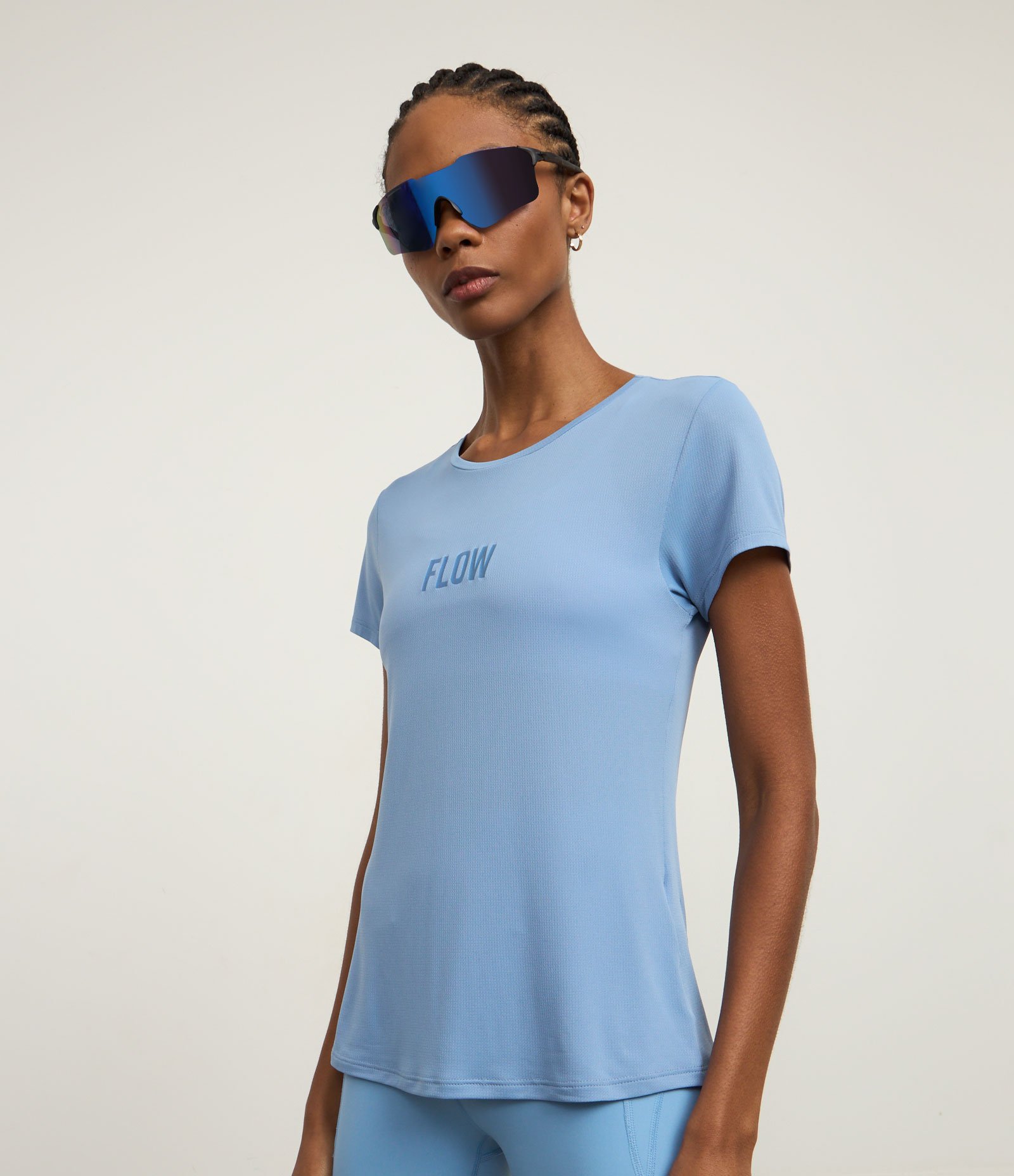 Camiseta Esportiva em Microfibra com Tecnologia Dry  e Estampa Localizada Azul 2