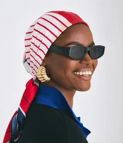 Óculos de Sol Quadrado com Hastes Largas