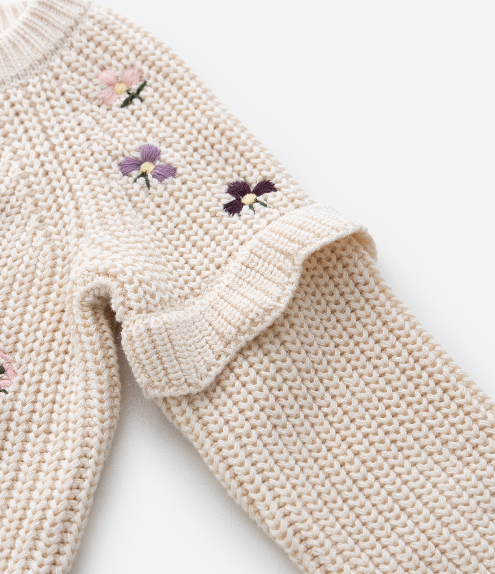 Cardigan Infantil em Efeito Tricô com Bordado Floral – Tam 0 a 18 Meses Bege Claro 6