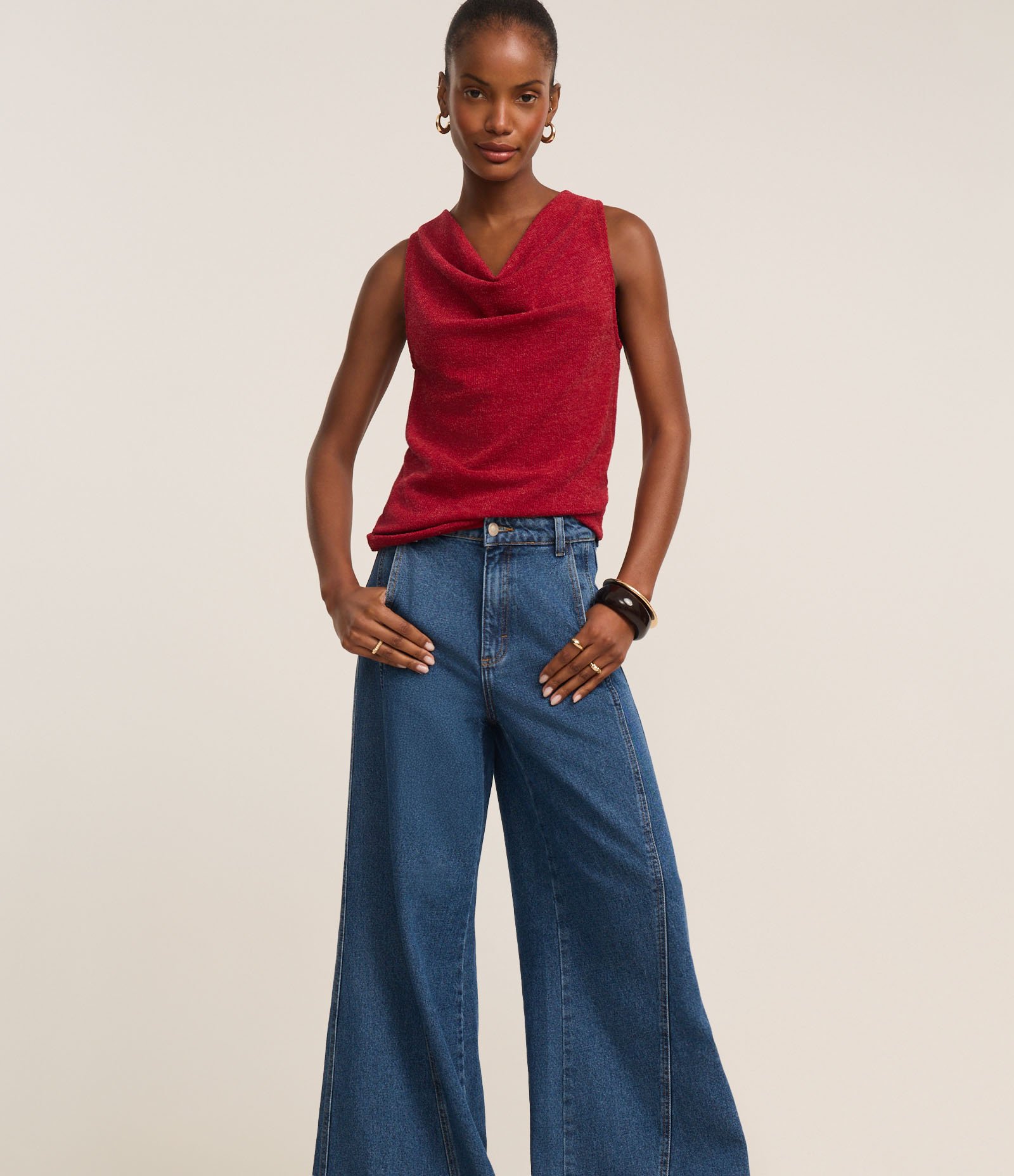 Calça Pantalona em Jeans com Bolso Faca Azul 2