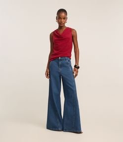 Calça Pantalona em Jeans com Bolso Faca