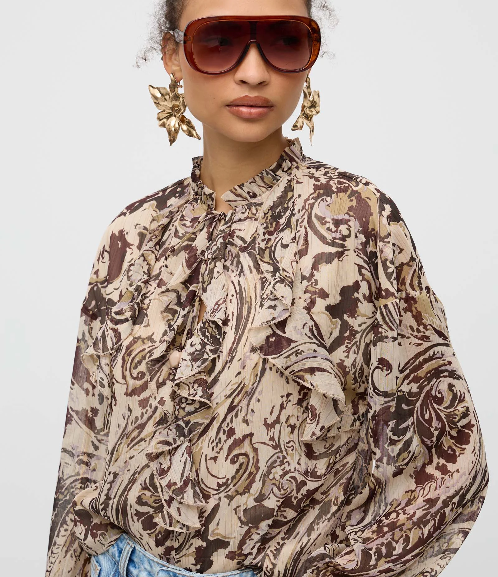 Bata Chiffon com Amarração na Gola e Estampa Paisley Bege/Marrom 3