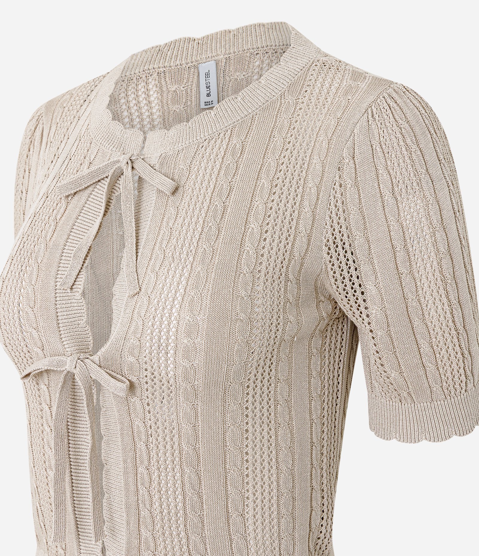 Blusa em Tricô com Amarração Frontal e Manga Curta Bege 2