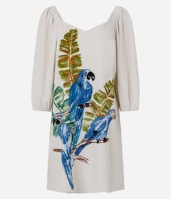 Vestido Curto em Viscolinho com Manga 3/4 e Estampa Arara