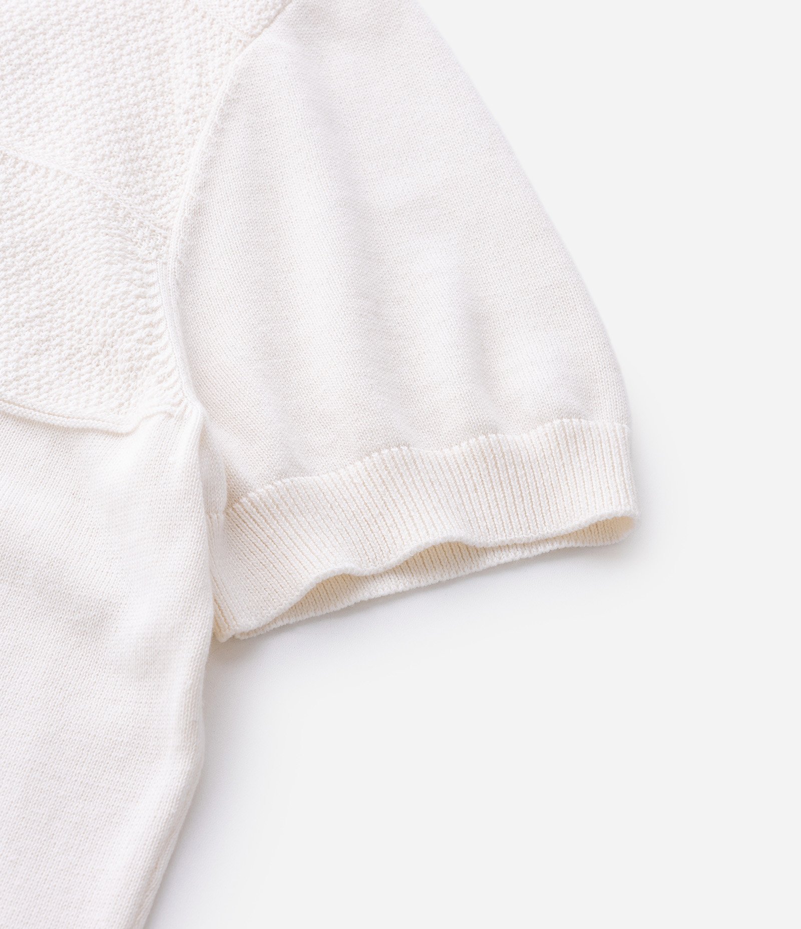 Camiseta Manga Curta Efeito Tricô Texturizado Gola Padre Branco 9