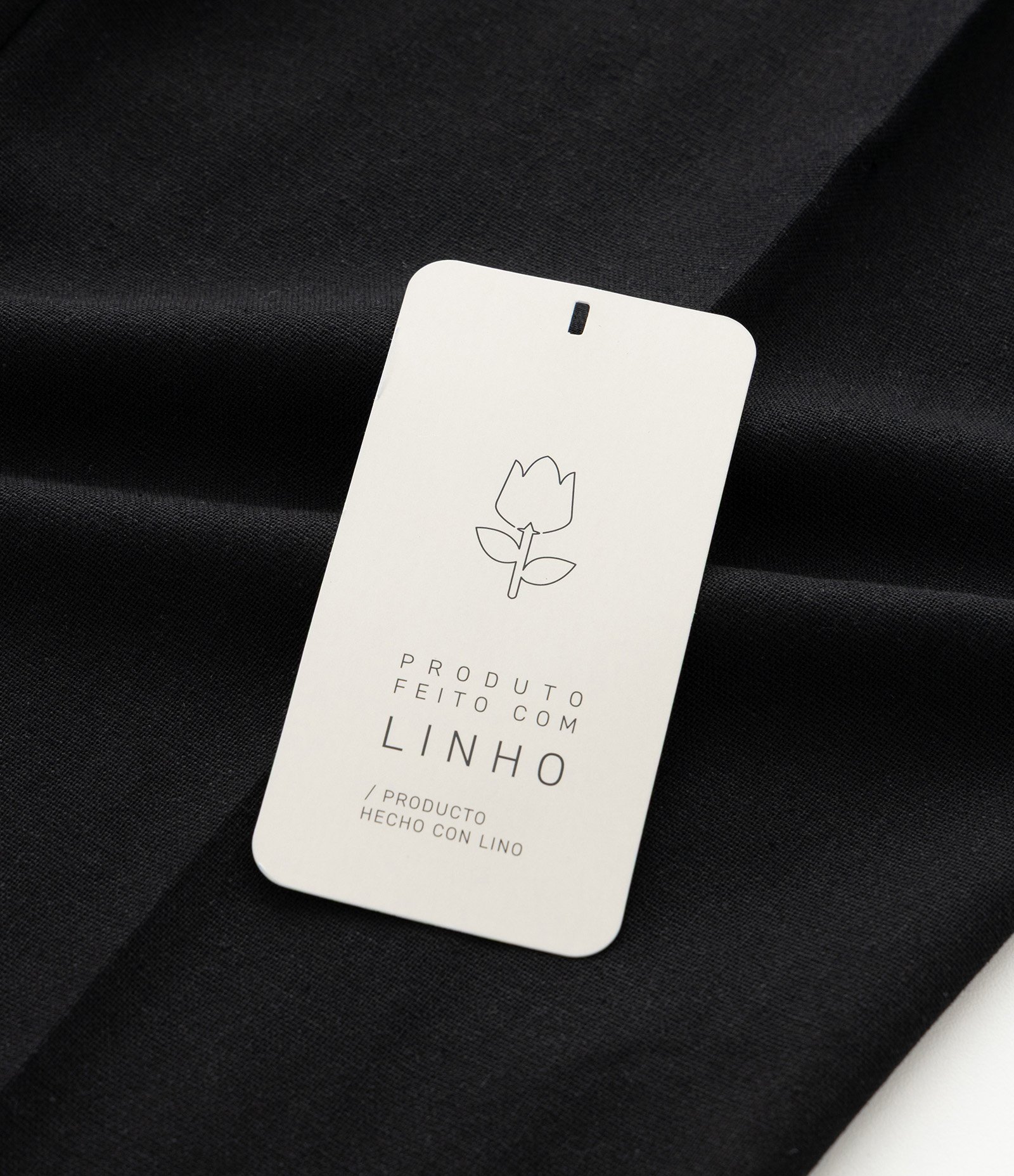 Calça Alfaiatada em Viscolinho com Pregas Frontais Preto 9