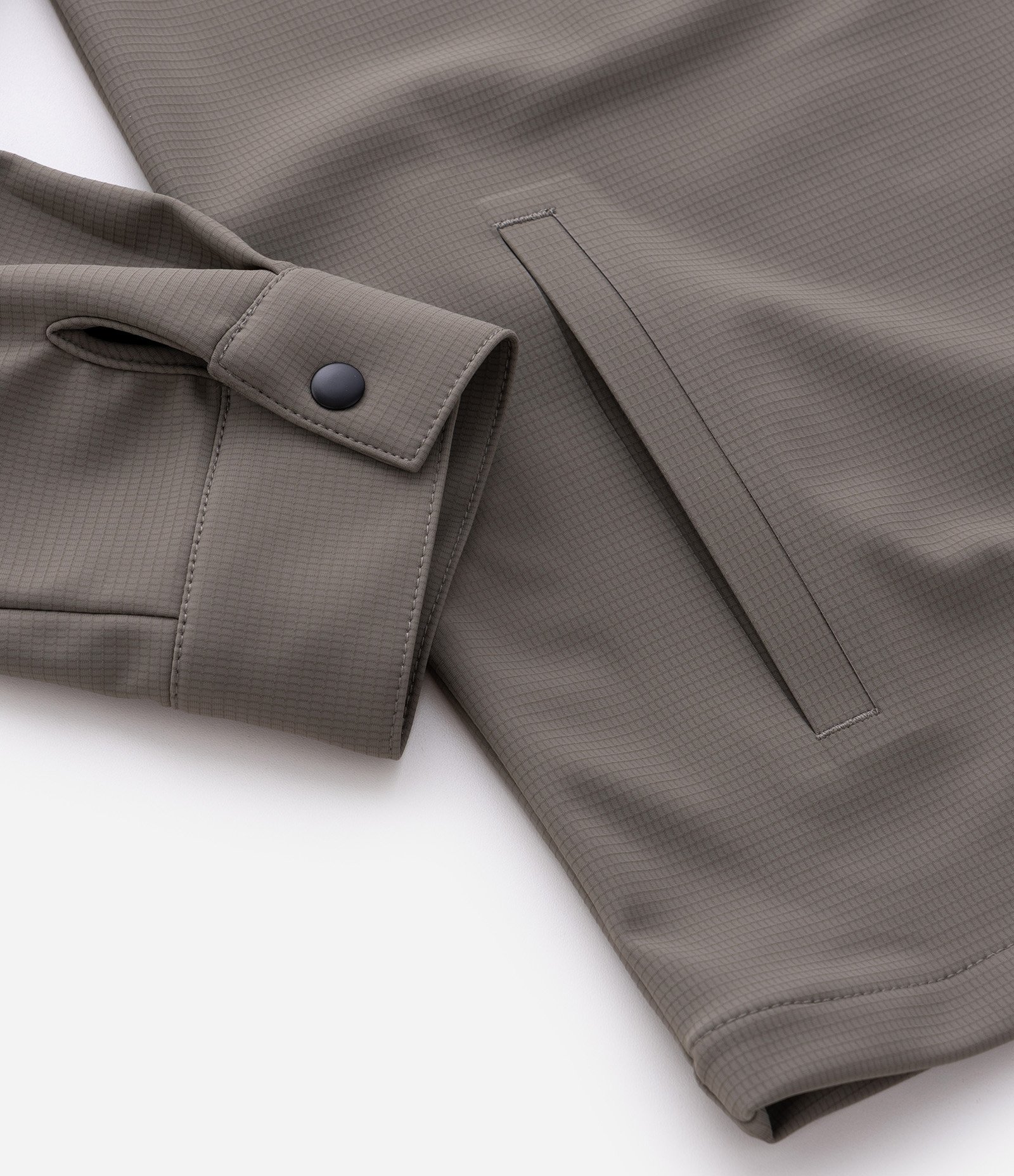 Jaqueta Tecnológica Texturizada com Fechamento em Zíper Verde 10