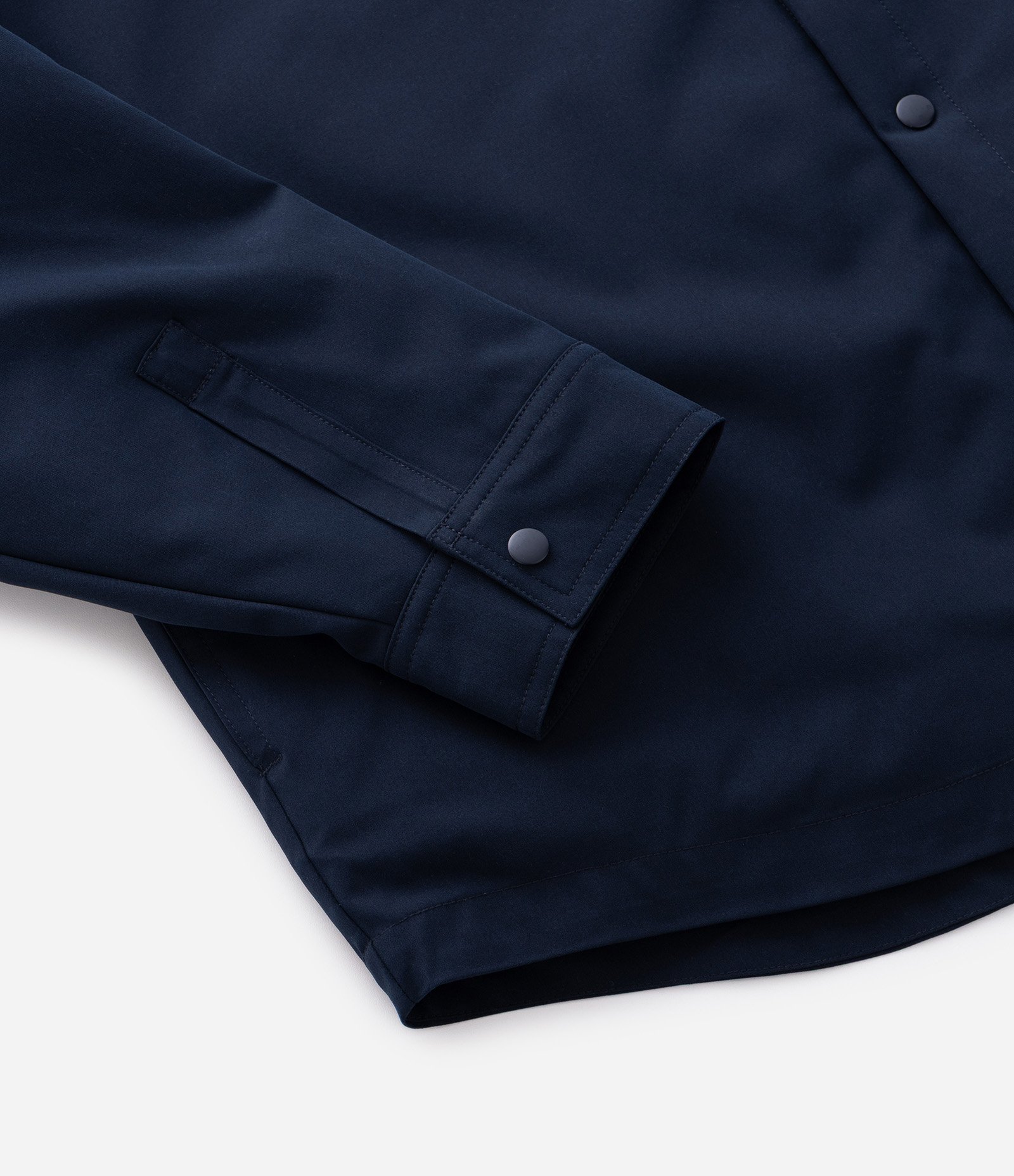 Jaqueta Impermeável com Fechamento por Botões Azul 8