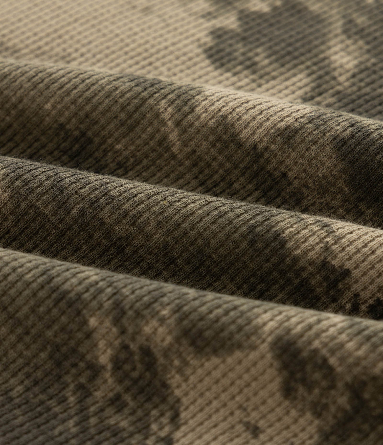 Camiseta Regular em Waffle Manga Longa Camuflada com Lettering Natural Balance Camuflada 7