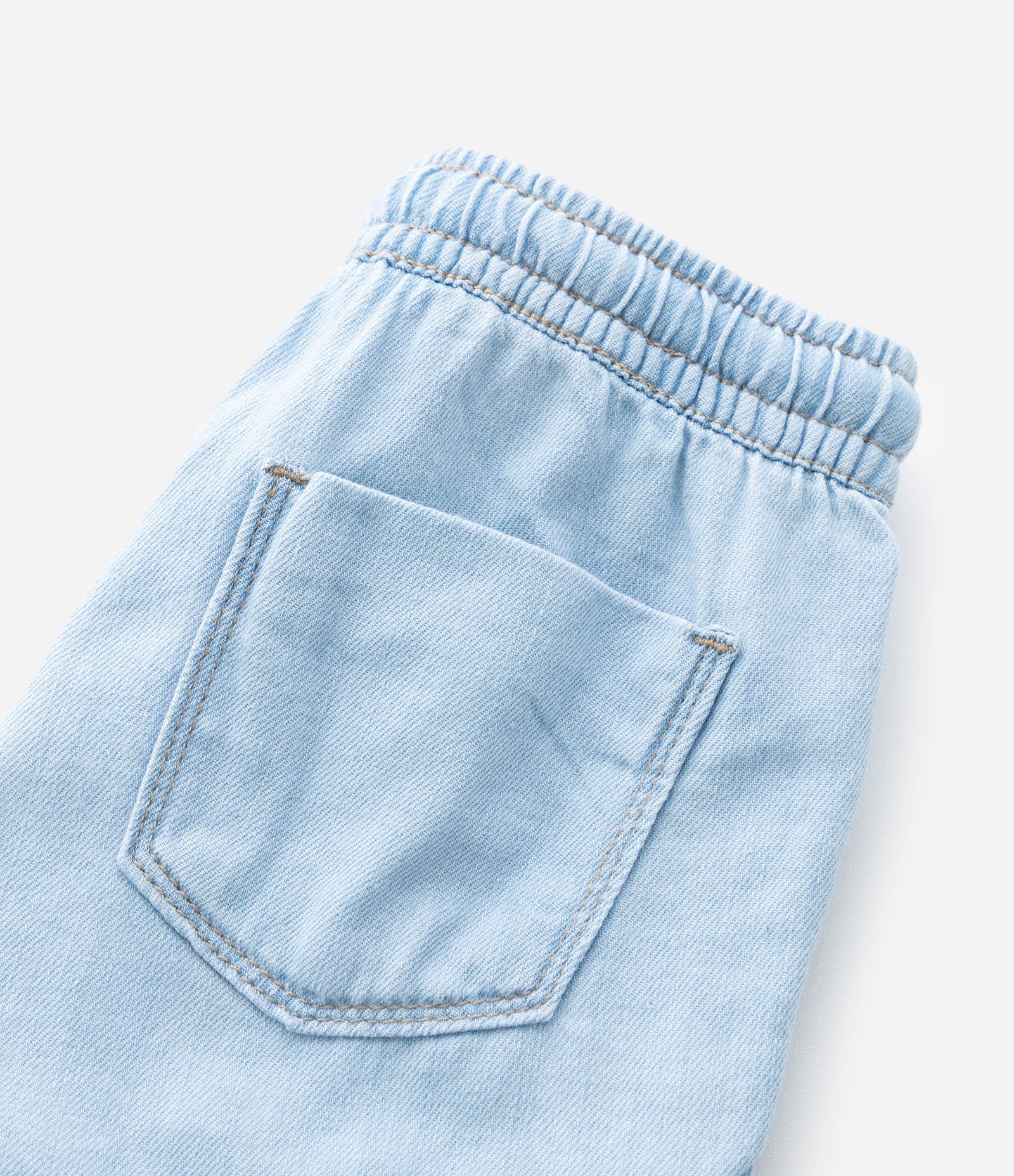 Short Infantil Jeans com Cadarço - Tam 5 a 14 Anos Jeans Claro 4