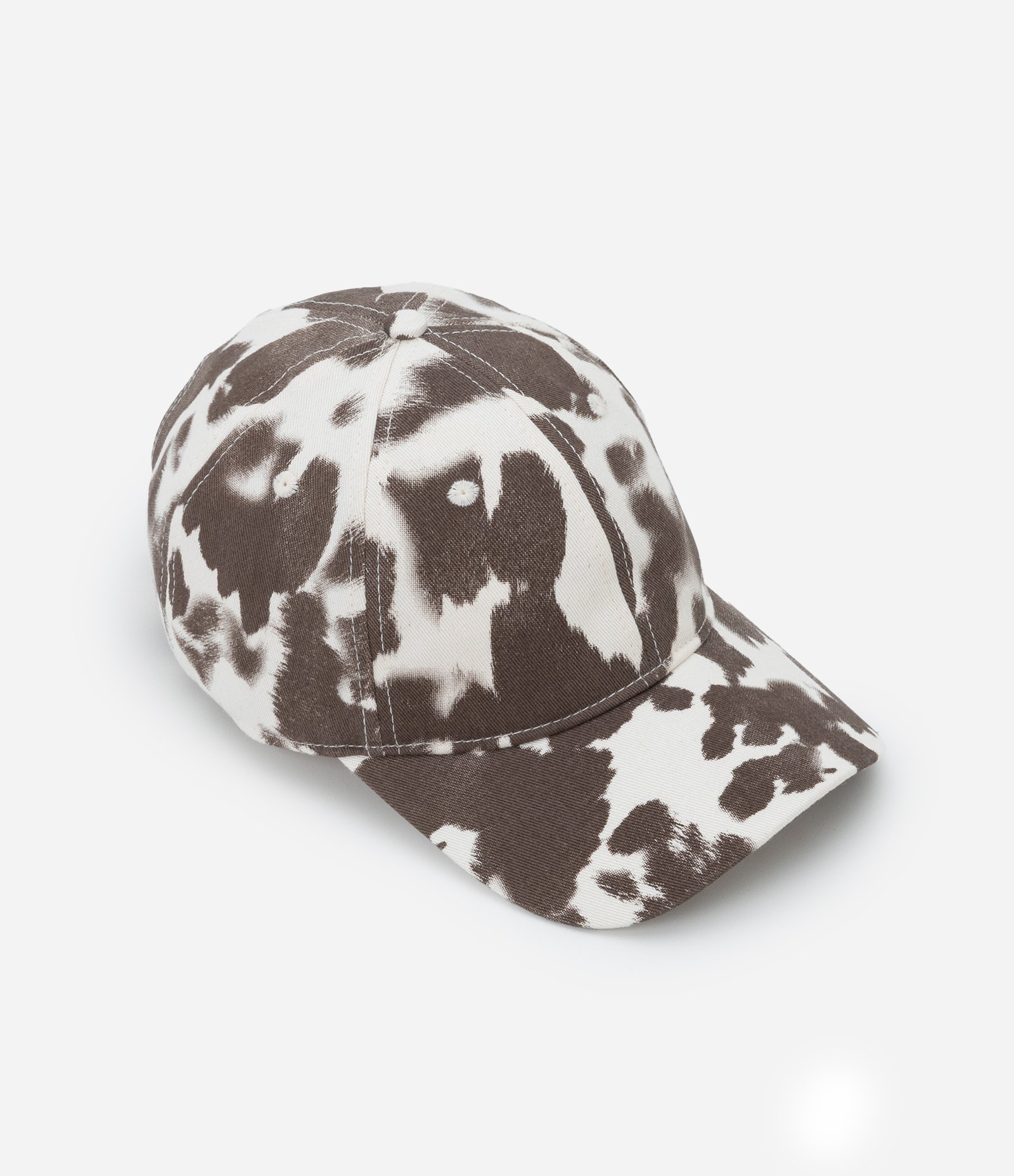 Boné Dad Hat em Sarja Estampada Animal Print Vaquinha Marrom 3