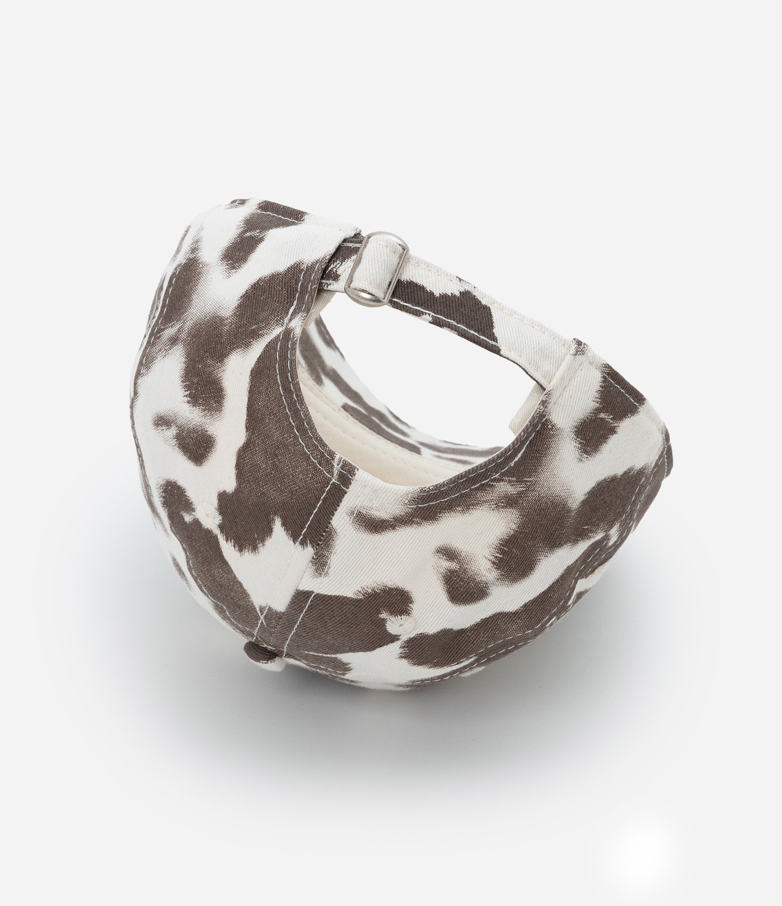 Boné Dad Hat em Sarja Estampada Animal Print Vaquinha Marrom 5