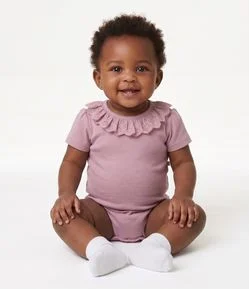 Body Infantil com Babado na Gola – Tam 0 a 18 Meses