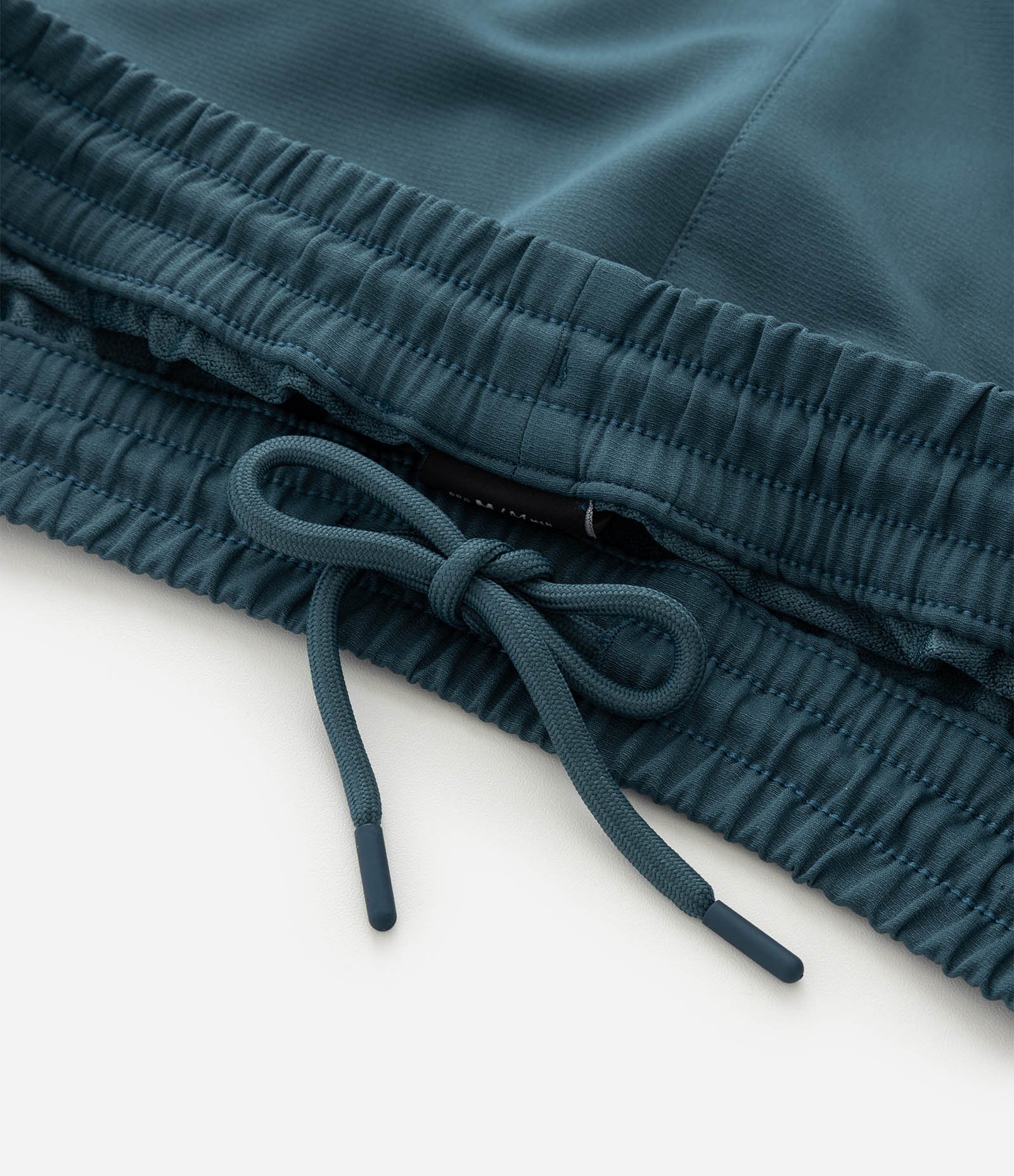 Bermuda em Tecido Tecnológico Ripstop Lisa Azul 8