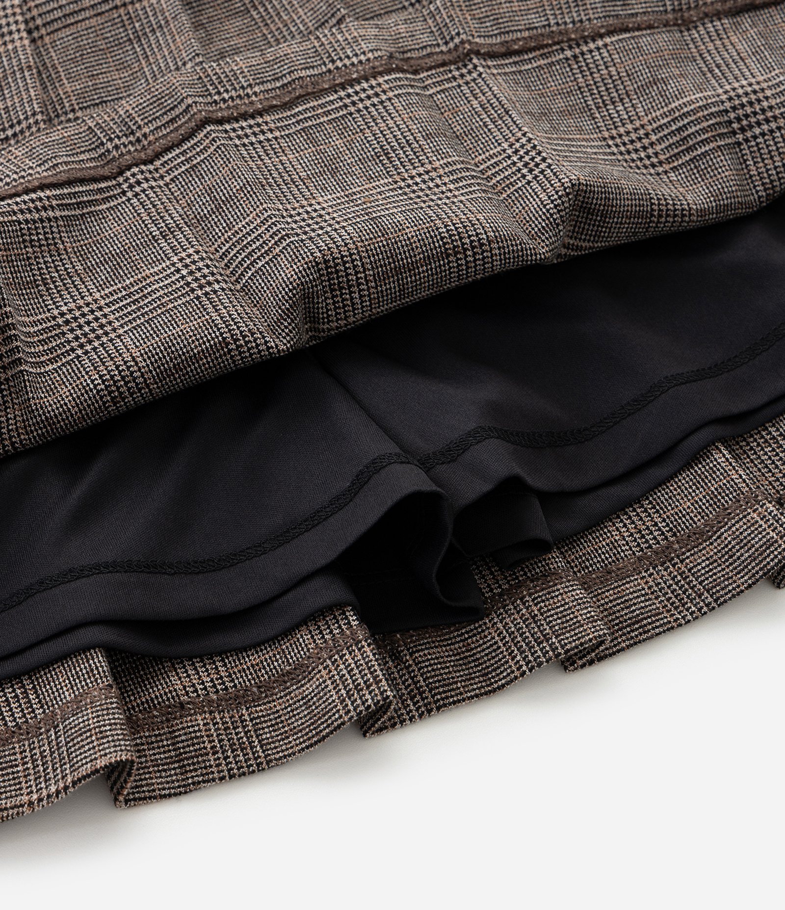 Saia Infantil Alfaiatada Xadrez Plissada com Botão Lateral – Tam 5 a 14 Anos Marrom 8