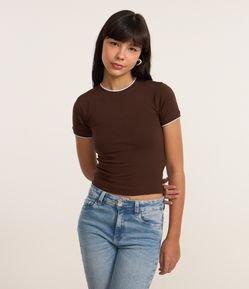 Camiseta New T-shirt em Algodão com Detalhe na Gola