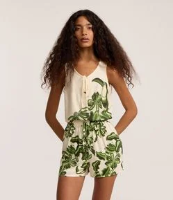 Short em Viscose com Folhas e Cós Elástico com Amarração