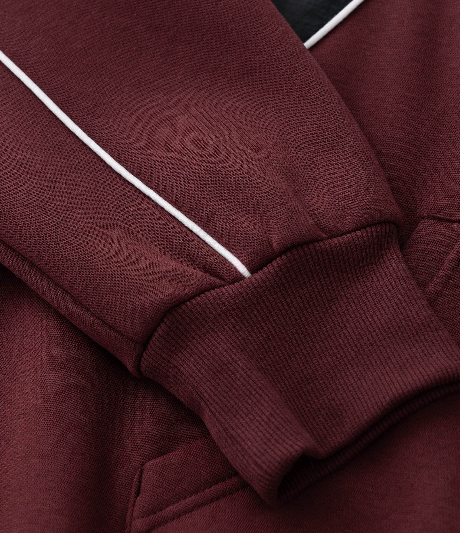 Blusão com Felpa e Recortes e Painéis Vermelho 8