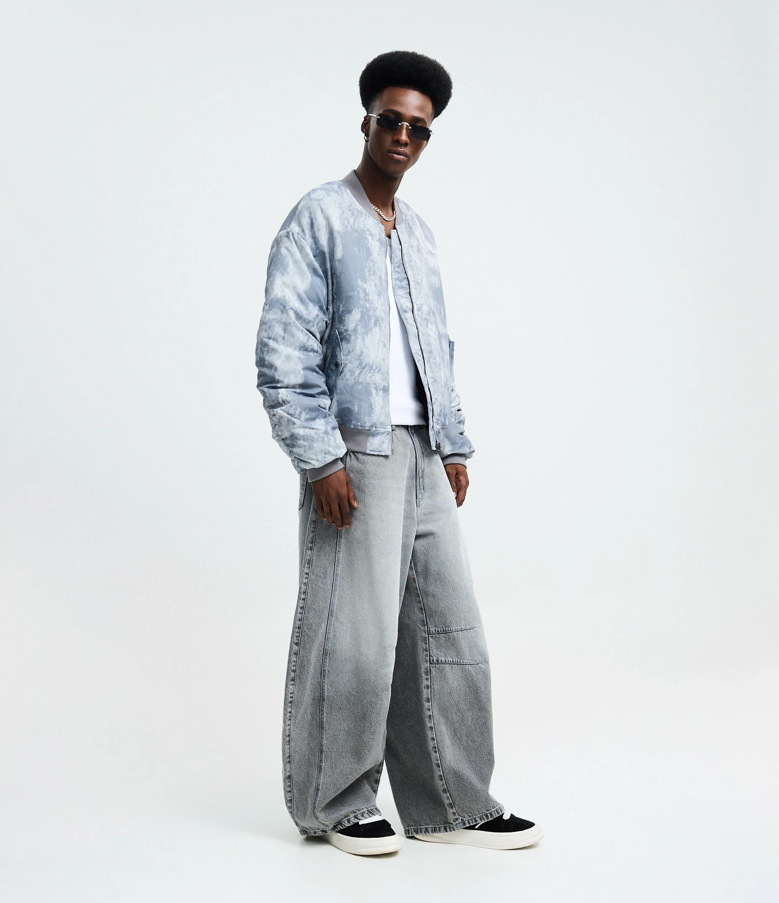 Jaqueta Bomber em Microfibra com Estampa Marmorizado Cinza 2