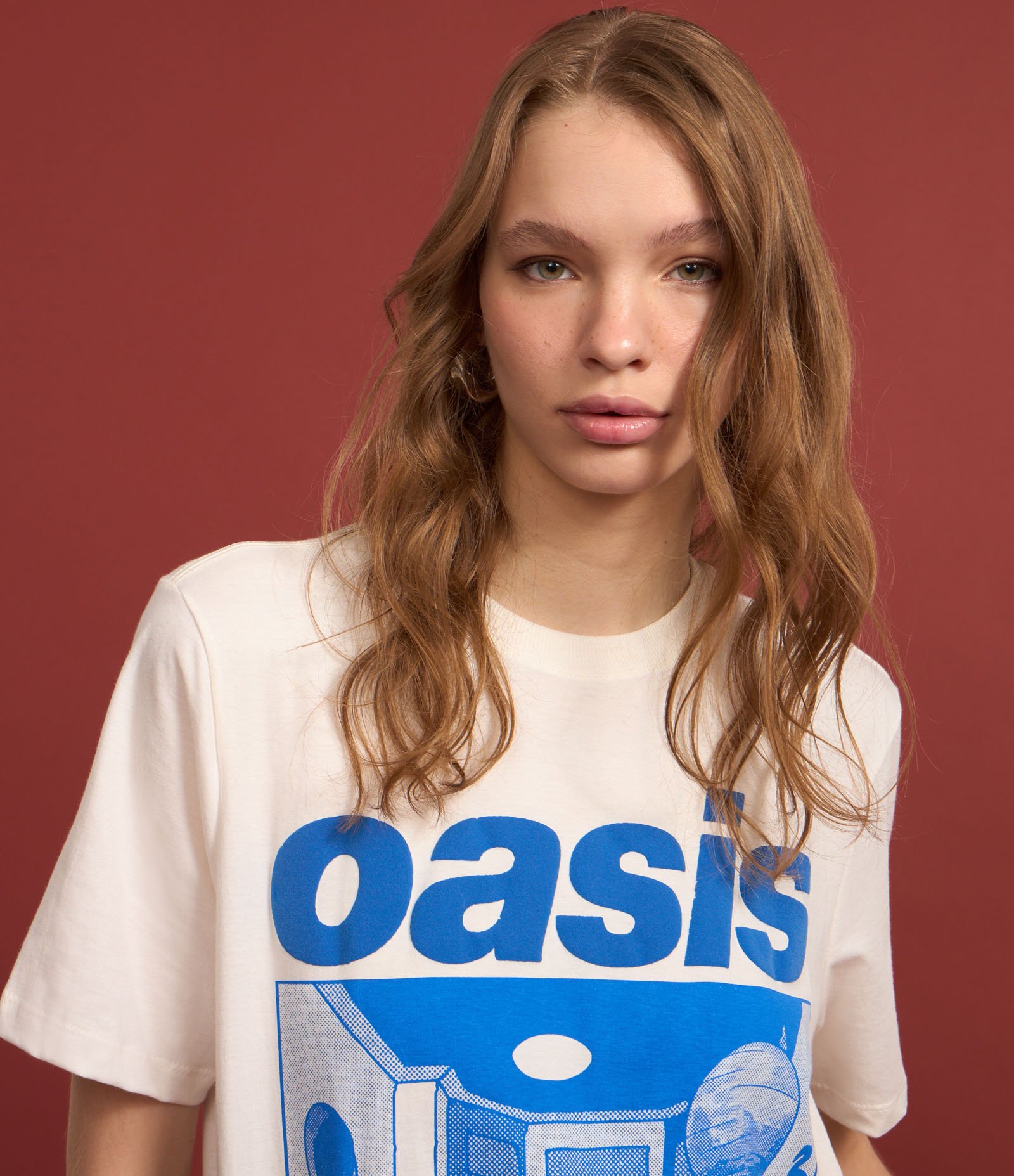 Camiseta T-shirt em Algodão com Estampa Oasis Branco 5