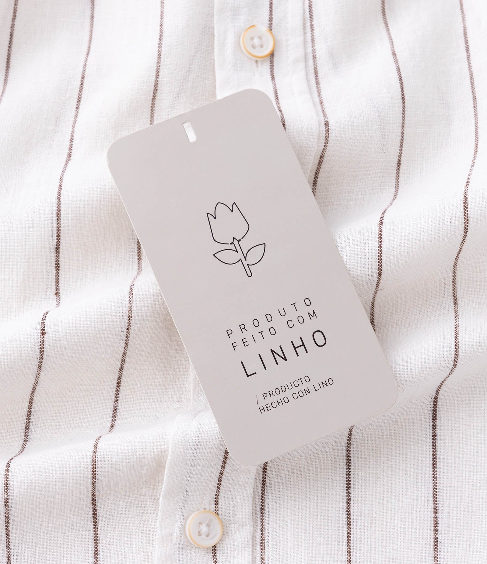 Camisa Regular em Linho com Estampa de Listra Fio Tinto e Texturizada Branco 9