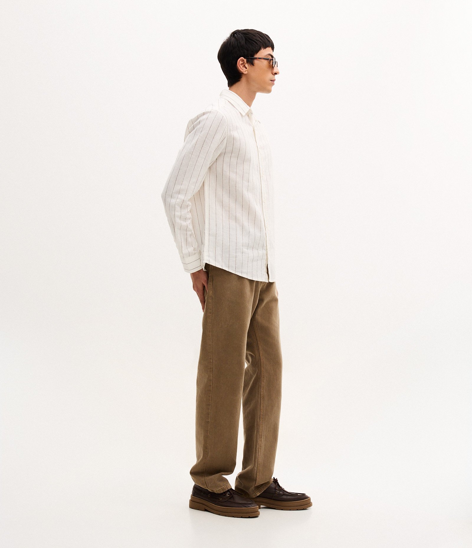 Camisa Regular em Linho com Estampa de Listra Fio Tinto e Texturizada Branco 4