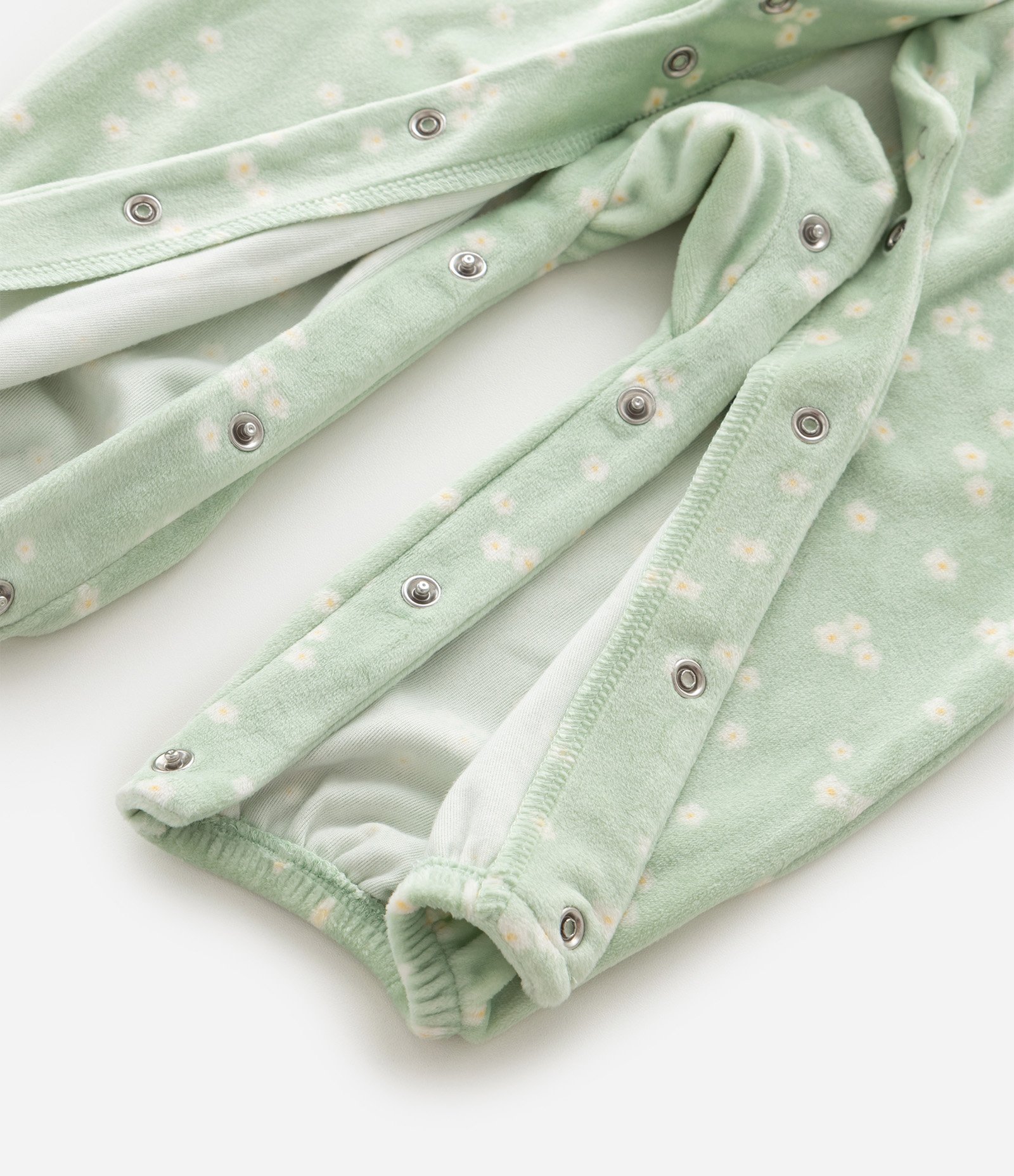 Macacão Bebê e Faixa de Cabelo com Estampa Floral – Tam 0 a 18 Meses Verde Claro 8