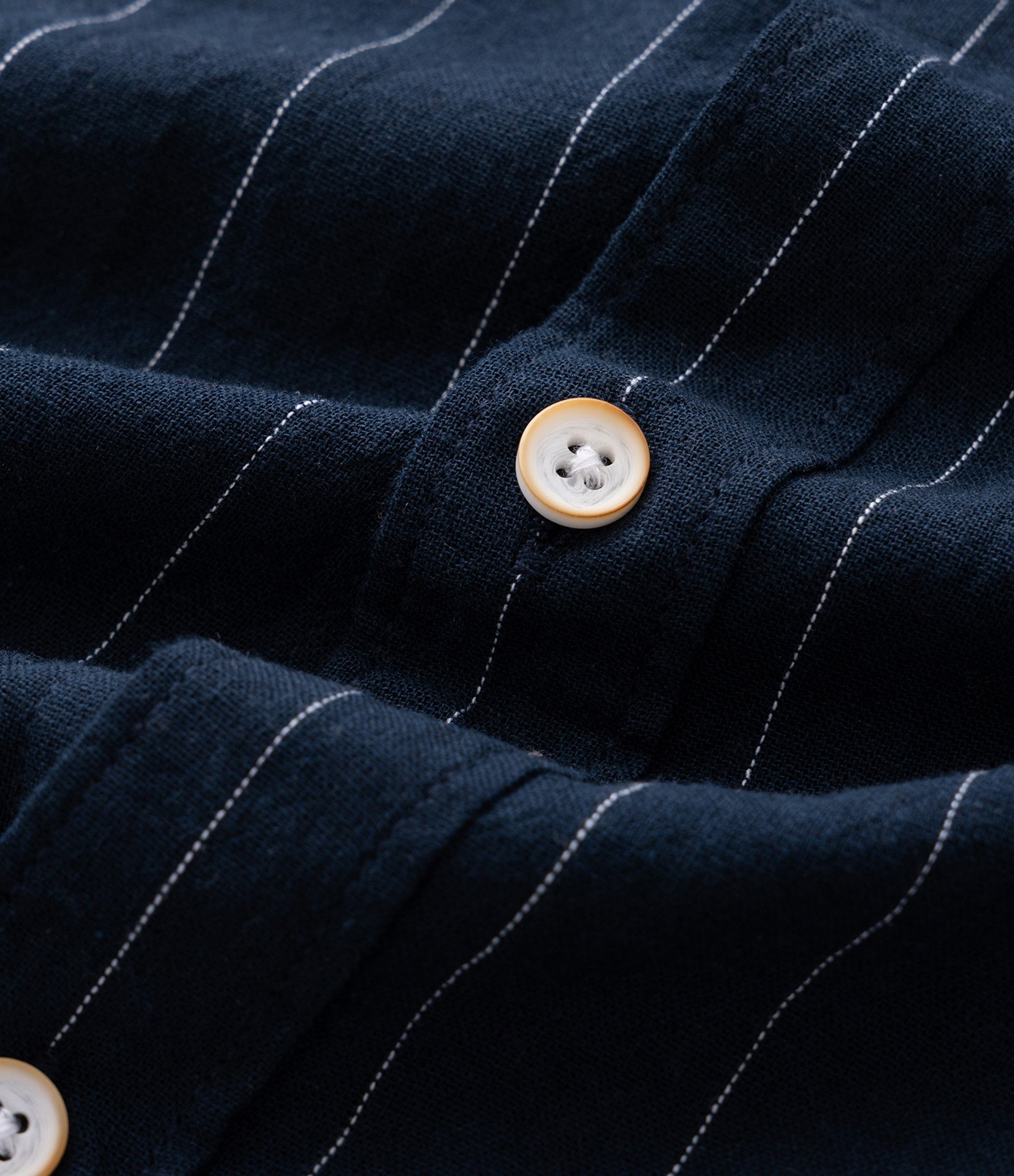 Camisa Manga Curta em Linho Listrada Azul 3