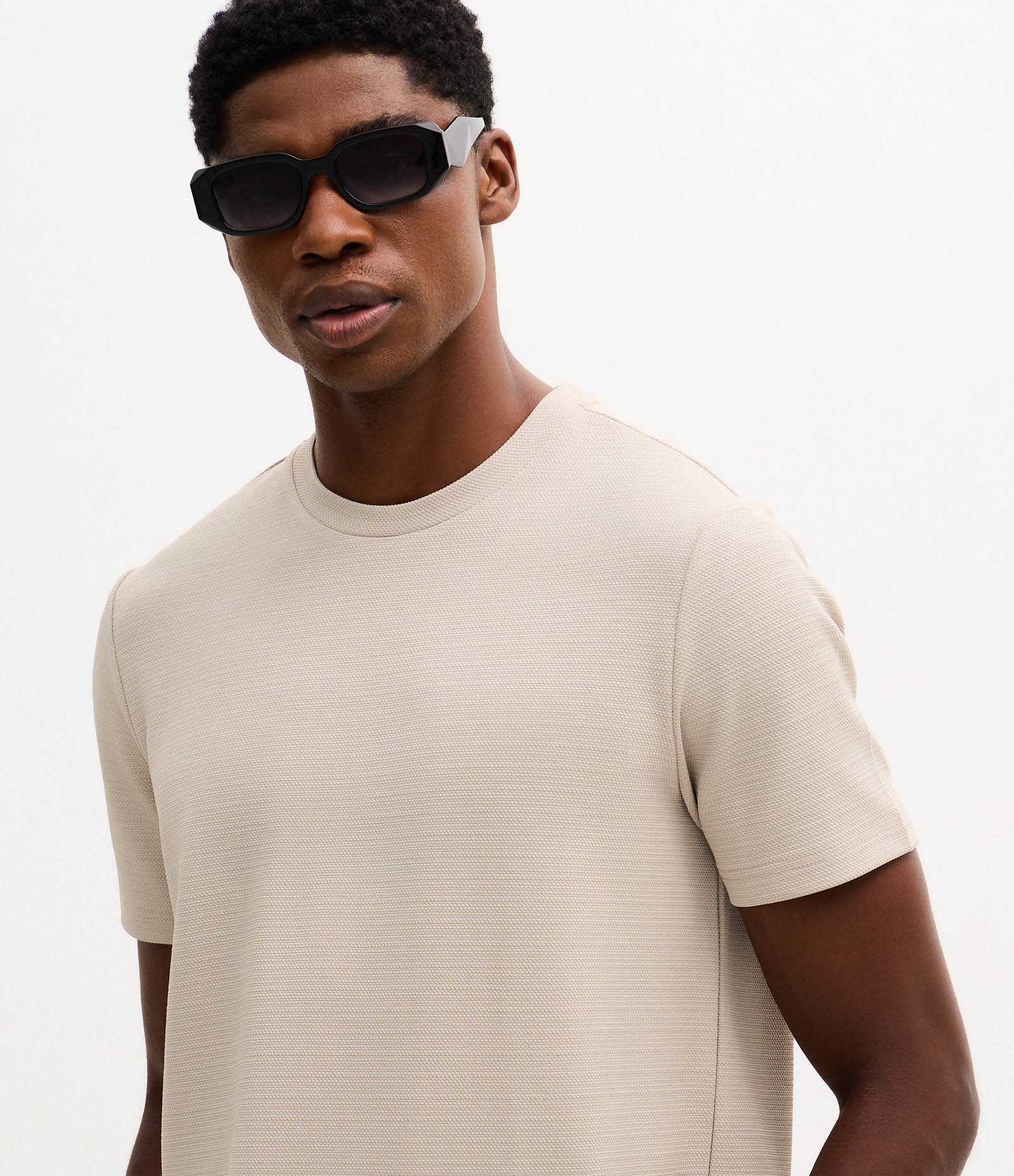 Camiseta Slim com Textura Bege 4