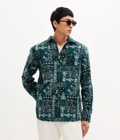 Camisa em Veludo com Botões e Estampa Paisley