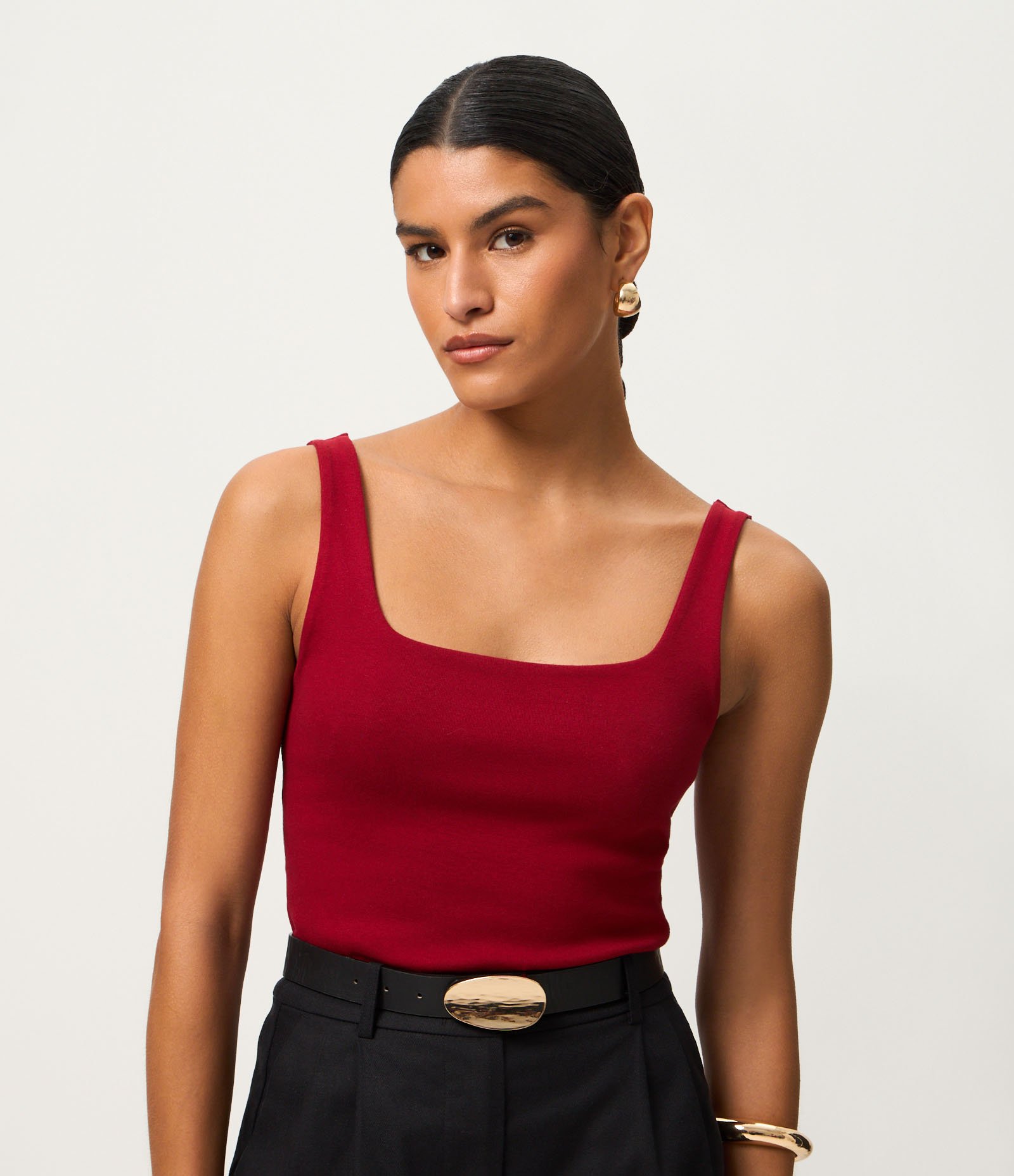 Blusa em Ribana com Decote Quadrado e Alça Larga Vermelho 1