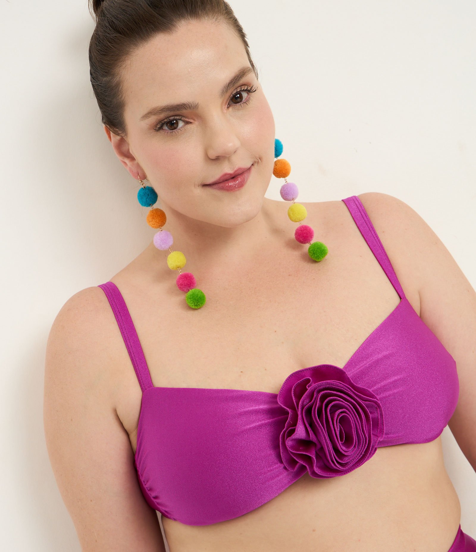 Biquíni Top Brilhoso em Microfibra com Flor Frontal Curve & Plus Size Roxo 1