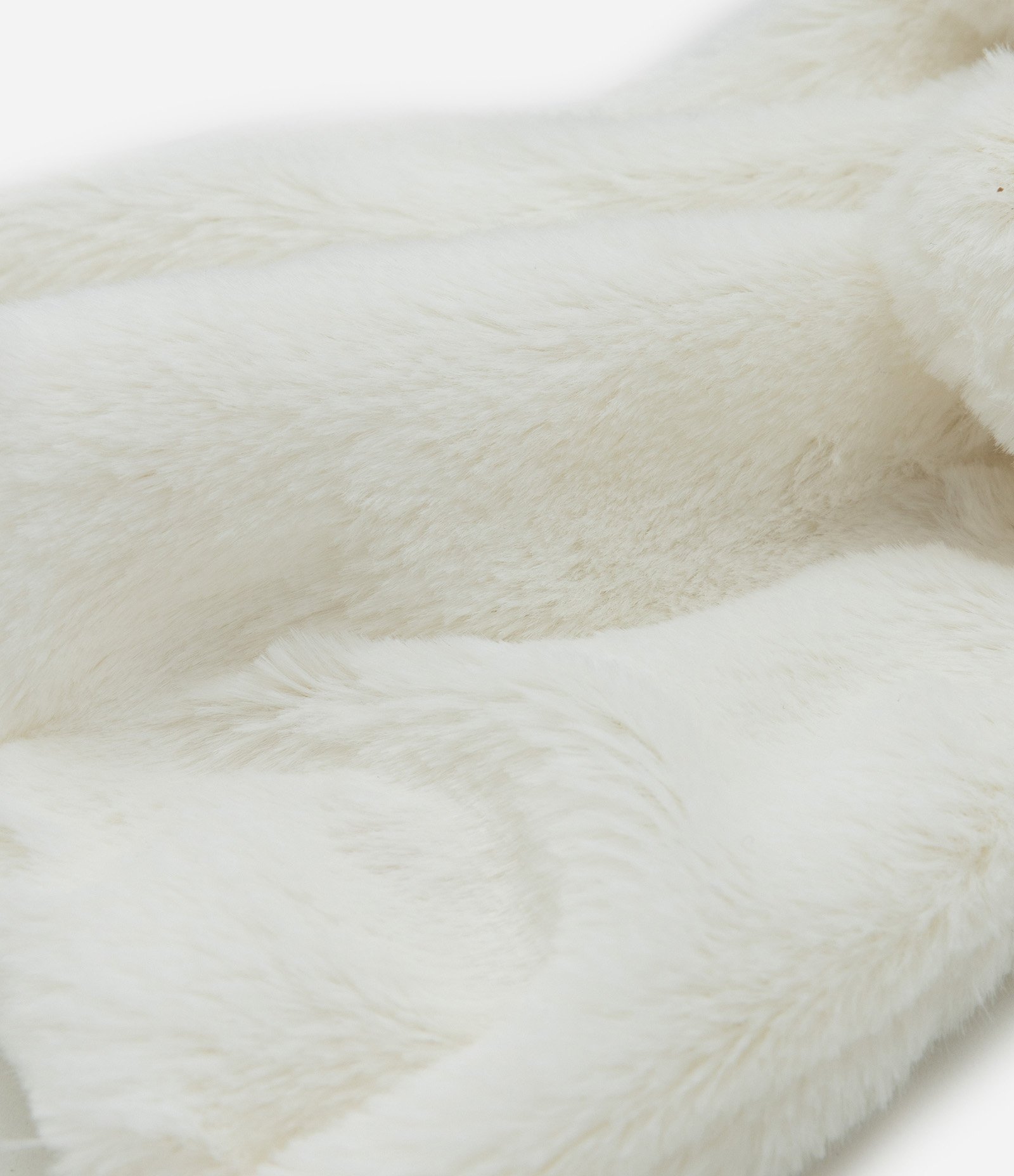 Naninha Infantil Plush com Carinha de Coelhinho – Tam U Branco 5